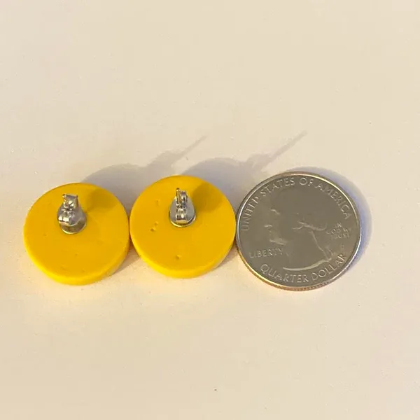 Handmade Smiley Kawaii yellow stud earrings NEW unisex - Image 3