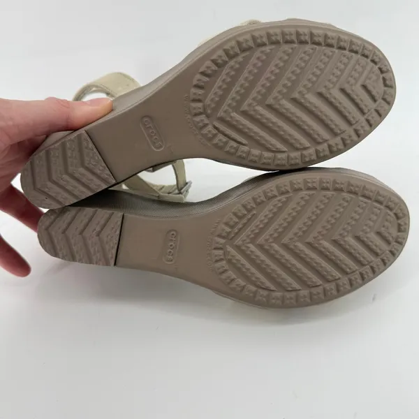 Crocs Leigh II Cross Strap Ankle Wedge Sandal Beige Khaki Women 8 Strappy New - Image 8