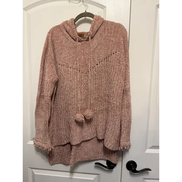 POL‎ Chenille Pom Pom Hoodie Distressed Knit Sweater Pink Size Medium - Image 2