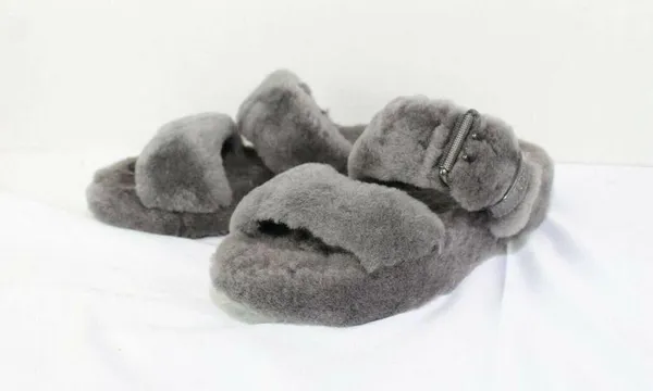 ladies UGG sandals size 7 clean - Image 7