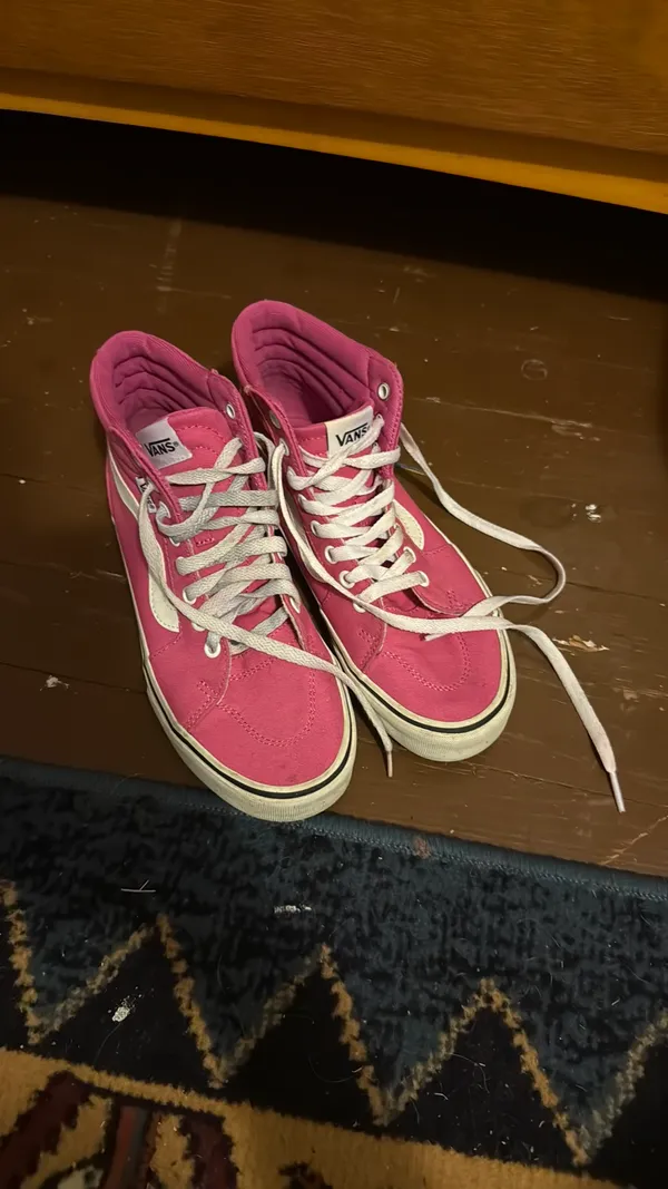 Pink Vans Sneakers - Image 4