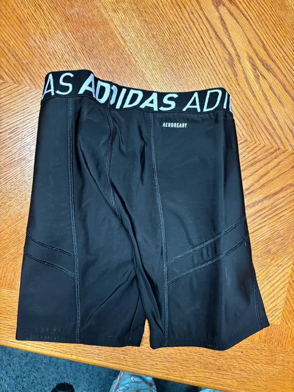 Adidas Padded Women’s Softball Sliding Shorts size S - Image 4