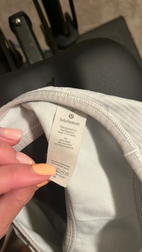 Lululemon Top - Image 5