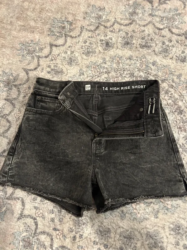 Gap Kids Black Denim Shorts - Image 3