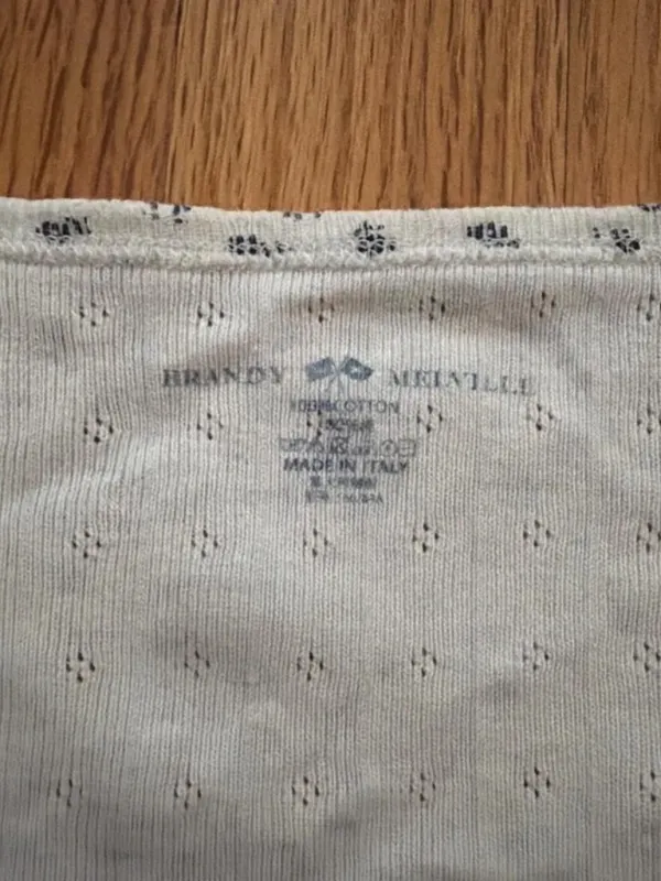 Brandy Melville White and Blue Floral T-Shirt One Size - Image 3