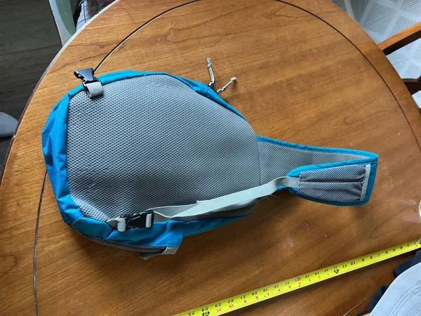 Eddie Bauer Stowaway Packable 10L Sling 3.0 Crossbody Bag in Teal - Image 2