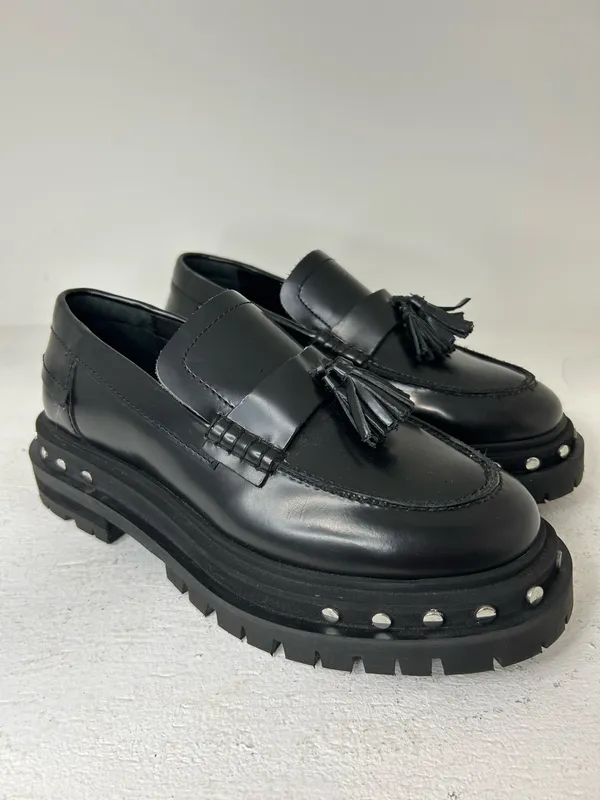 Free People Shoes Black Slip-On Velvet size 7 - Image 2