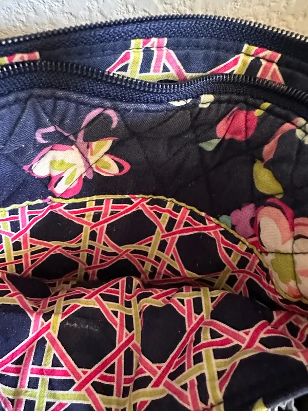 Vera Bradley Crossbody Bag   - Image 5