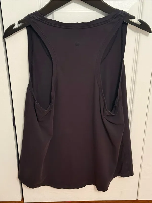Lululemon Love Tank in Black - Image 3