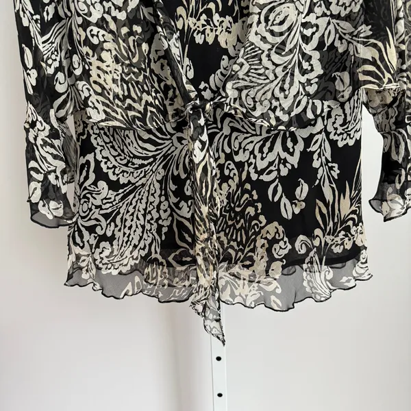 New York City Design‎ Co. VTG Y2K 100% Silk dark romantic Floral Blouse Size - Image 3
