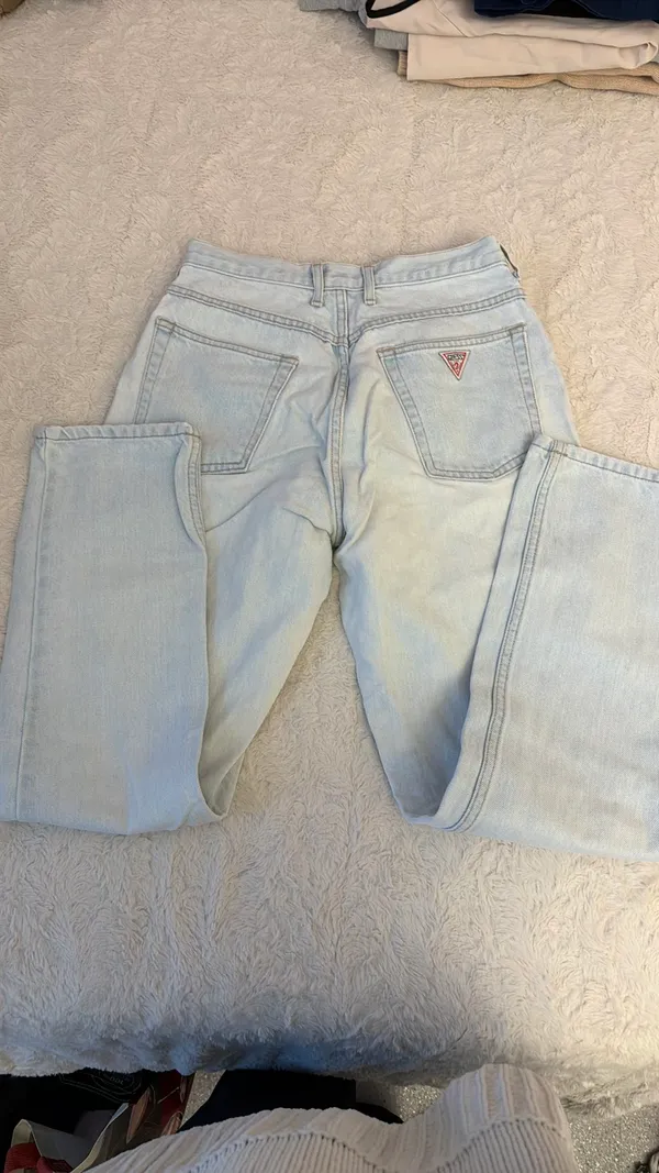 Guess Jeans Vintage - Image 2