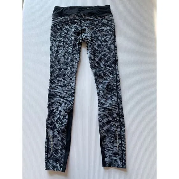 Nike Dri-FIT Grey Camo Print‎ Athletic Leggings Performance Pants Medium - Image 6