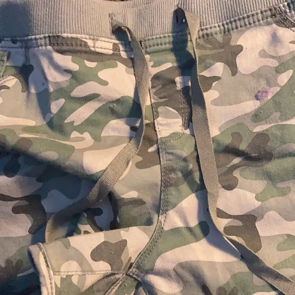 FINAL MARKDOWN No boundaries junior camo look shorts xl - Image 2