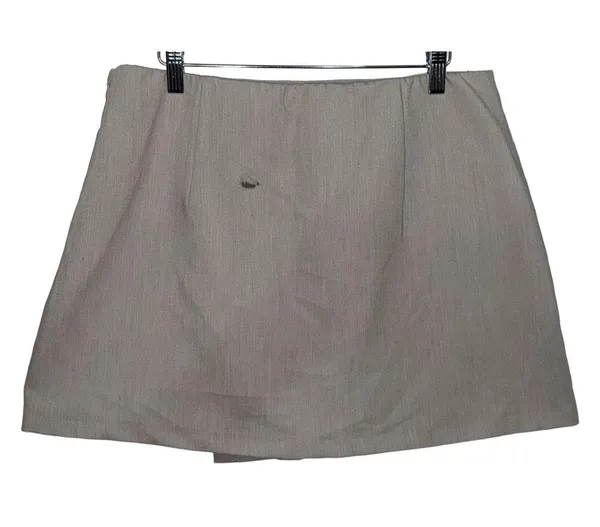 Abercrombie & Fitch Gray Zip Up Low Rise Micro Mini Skirt Womens Size Large L - Image 2