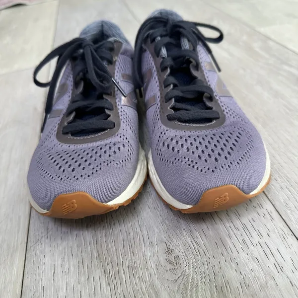 New‎ Balance fresh foam Arishi v4 running shoes athletic sneakers grey women 6.5 - Image 4