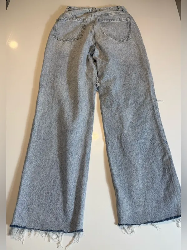 PacSun 90’s Boyfriend Distressed High Rise WideLeg Jeans‎ Light Wash RawHem Sz26 - Image 5