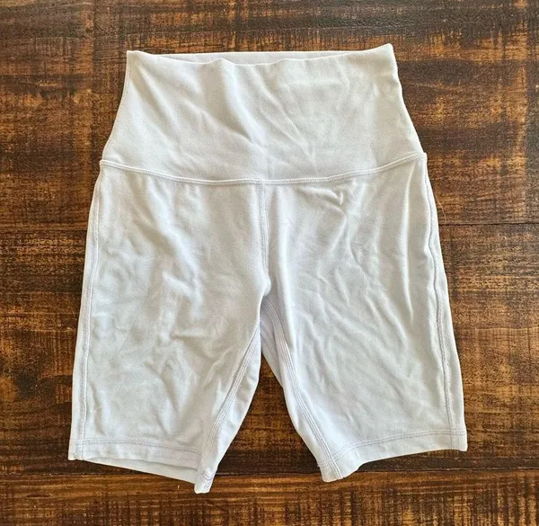 Lululemon Align High Rise 8” inseam shorts in Pastel Blue- Like New - Image 10