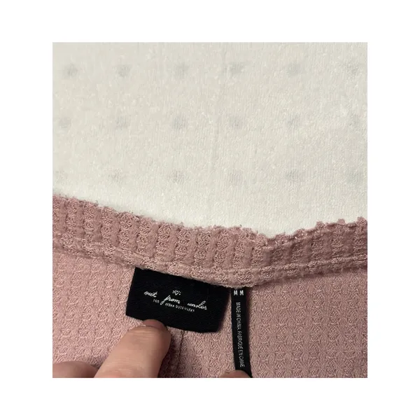 Out From Under Waffle Knit Tie Front Button Top Mauve Pink M Oversized - Image 2
