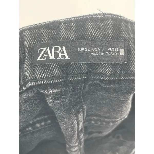 Zara Mom Jeans Size 0 Black‎ Faded High Rise Tapered Barrel Leg Pleated Q0004 - Image 2