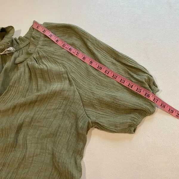 Blu Pepper Perch Sage Green Crinkle Tunic Blouse V Neck 3X Plus Size - Image 8