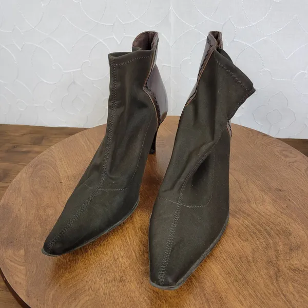 Circa Joan David Ankle Womens Boots 9.5 Brown Leather Black Fabric Kitten Heels - Image 5
