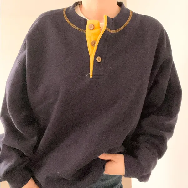 Vintage GAP Navy Sweatshirt with Yellow Stitching - Image 2