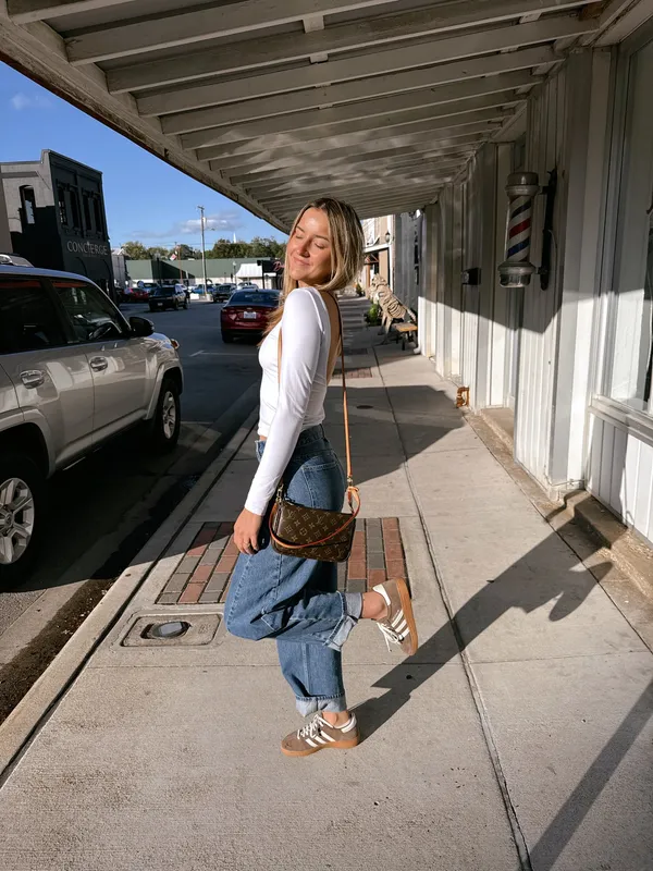 Abercrombie Jeans - Image 5
