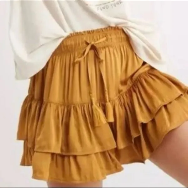 Aerie Size S Mini Skirt‎ Sweet N’ Silky In Honey Ruffle Layers Satin Elastic NEW - Image 2