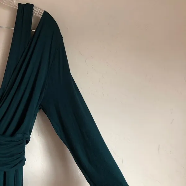 Peach Love Faux Wrap Top‎ Green Dress - Image 4