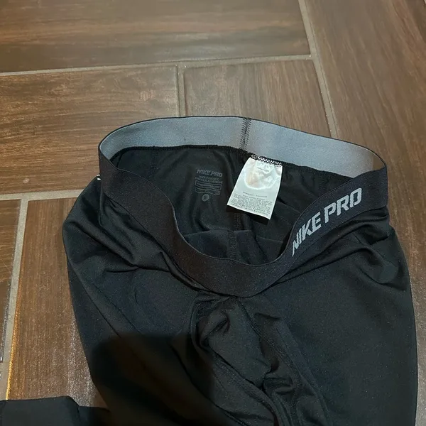 Nike Pro Black Athletic Training Workout Running Compression Leggings Womens - Image 3