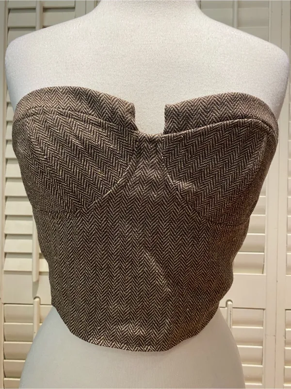 PrettyLittleThing Brown Tweed Strapless Bustier Top - Image 4