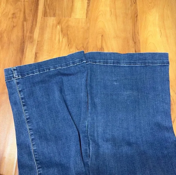 Dojo 7 For All Mankind Jeans - Image 4
