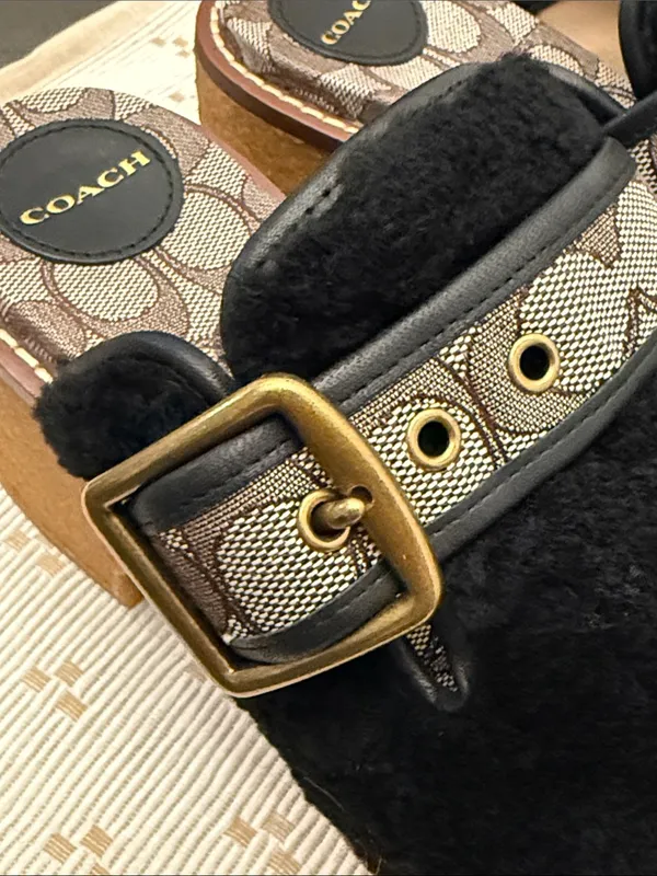 Coach Black Shearling Dylan Signature Buckle Platform Clogs Mules Size 7 NWOT‎ - Image 12