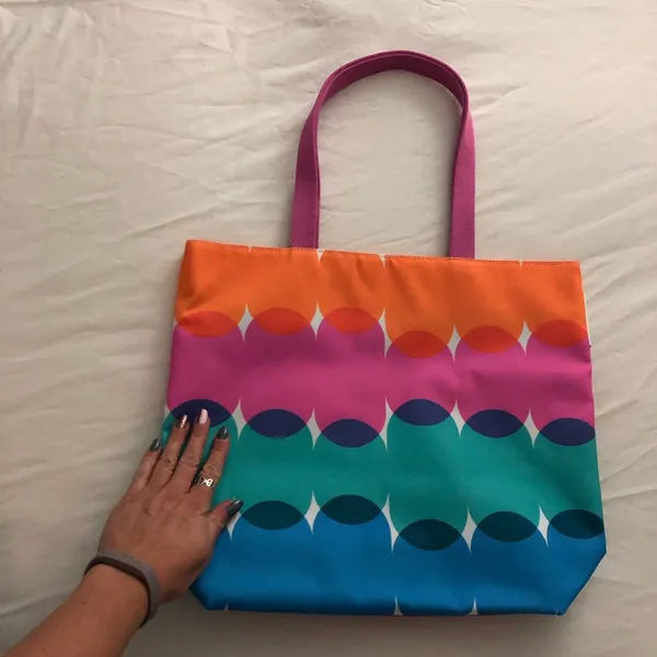 NWOT colorful Clinique beach tote - Image 4