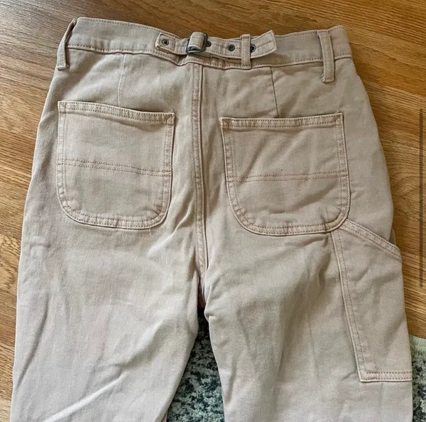 Old Navy Size 4 Pink High Rise Jeans - Image 5