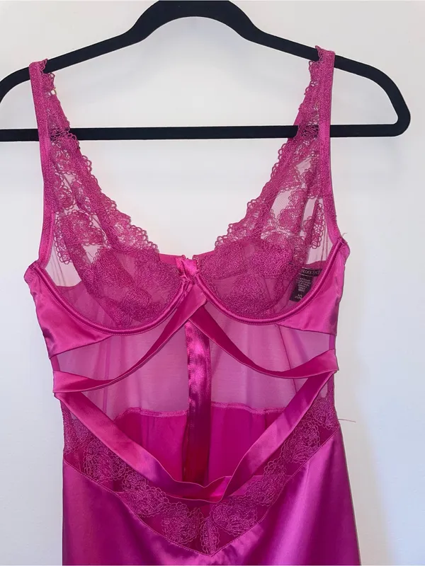 Victoria's Secret Fuchsia Sheer Lace & Satin Chemise Nightdress - Image 2