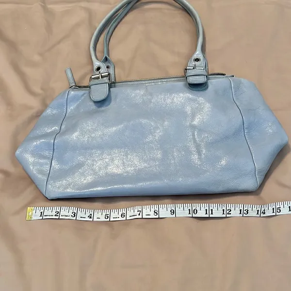 Danier light blue soft leather handbag with adjustable handles EUC - Image 5