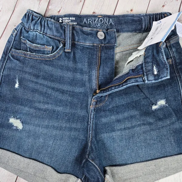 Arizona Jeans Co Size 2 High Rise Curvy Midi Denim Shorts‎ Distressed Cuffed - Image 3