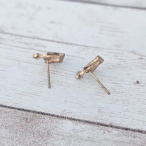 Crown Design Stud Earrings Dainty - Image 5