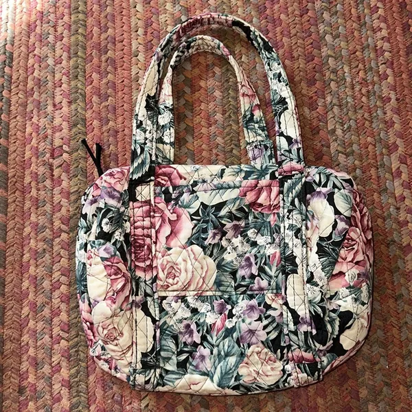 80s VTG ROSE QUILTED MINI TRAVEL DUFFLE BAG MAKE UP TOILETRY - Image 2