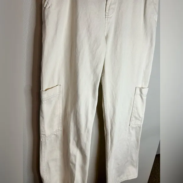 H&M Wide Leg Cream Cargo Pants Size 10 - Image 2