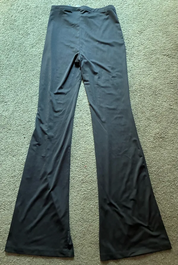 Divided Black flare pants - Image 2