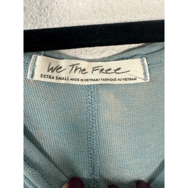 Free People We the Free Sammie V Neck Short Sleeve Flowy High Low Tee Shirt XS - Image 4