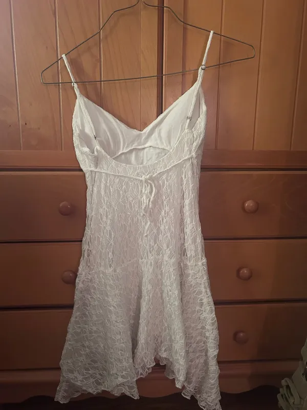 hollister white lace dress - Image 2