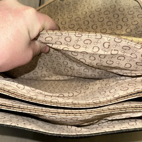 Guess Purse - Image 5