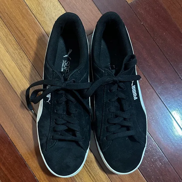 Puma Black Suede Classic Sneakers Women’s US 10 Cool Girl Shoes EUC! - Image 3