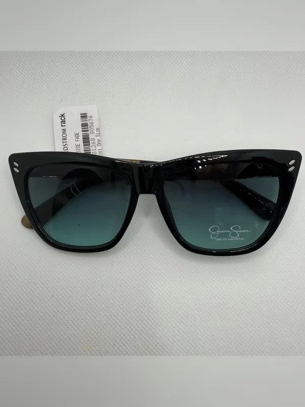 Jessica Simpson J5787 Tortoise Fade Cat-Eye Sunglasses - Image 2