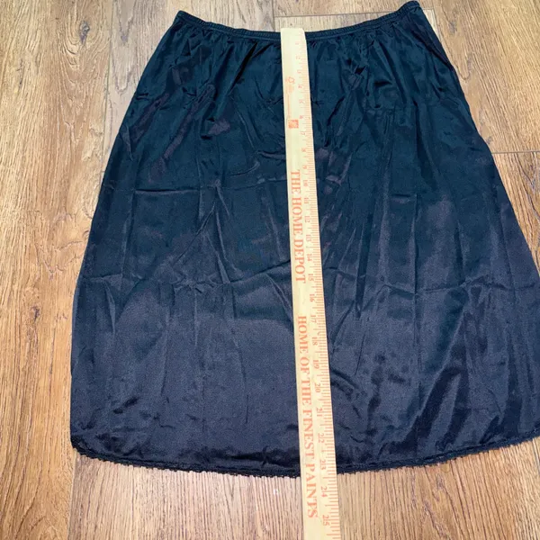 Vintage Half Slip Skirt Womens L Black Nylon Lace Trim Made USA 90s Slit gothic - Image 3