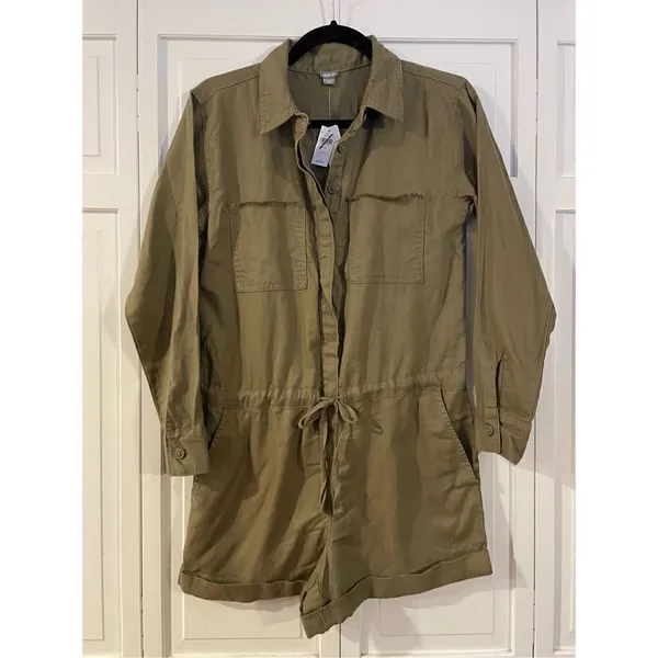 Aerie NWT green utility romper size xs - Image 3