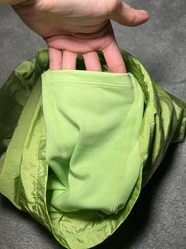 Balance Athletica Vitality Surface Run Lime Short Size Medium - Image 7